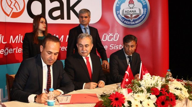 Okullar, STK’larla işbirliği protokolü imzaladı