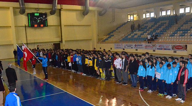 Okullararası yıldızlar hentbol grup birinciliği