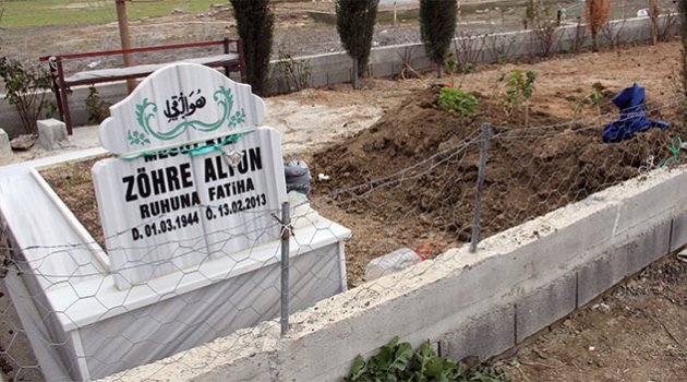 Öldürüldükleri mezarlığa defnedildiler