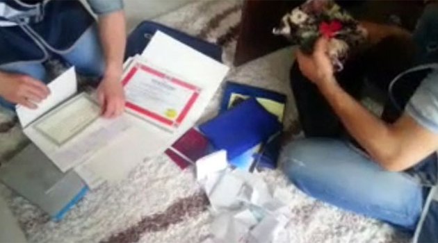 Ölüleri ameliyat edip devleti dolandırdılar
