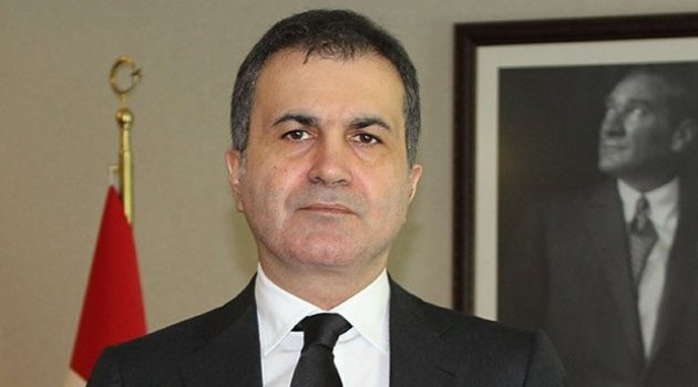 Ömer Çelik bakan gibi!