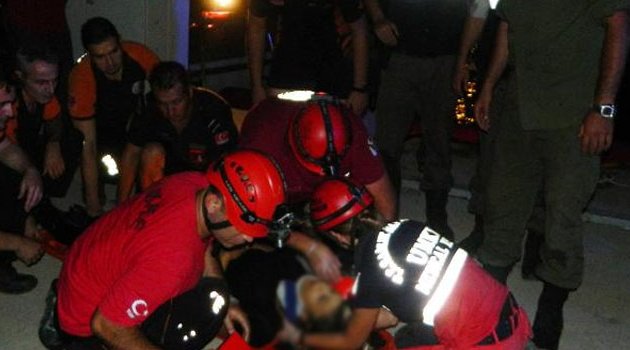 Önce erkek arkadaşı ile konuştu, sonra kendini uçuruma bıraktı