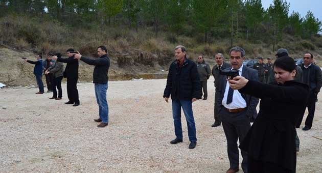 Orman Muhafaza memurlarına yeni silah dağıtıldı