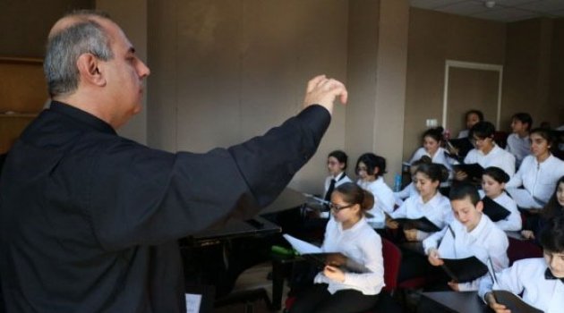 Ortaokul Korosu Öğrencileri Türkiye’ye ‘grand Prix’ Kazandırdı