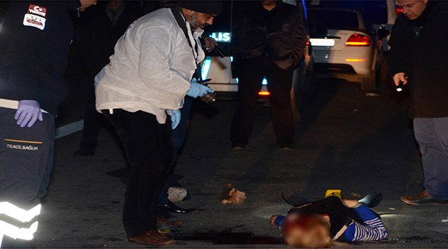 Otobanda kadın cesedi bulundu