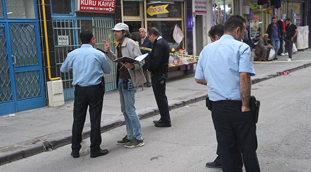 Otomobilden ateş açtı! 3 yaralı