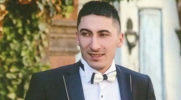 Otomobilinde silahla vurulmuş halde bulundu