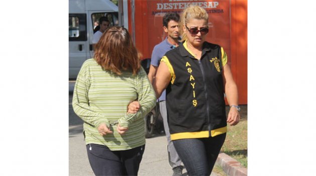 Öz kızına fuhuş yaptıran anneye ev hapsi cezası