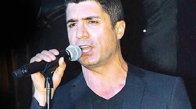 Özcan Deniz şarkıcılığı bırakıyor mu?