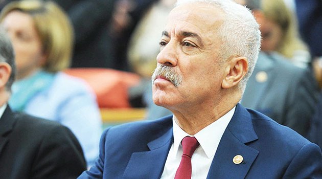 Özdiş: Çalıntı sorularla akademisyen atanmamalı