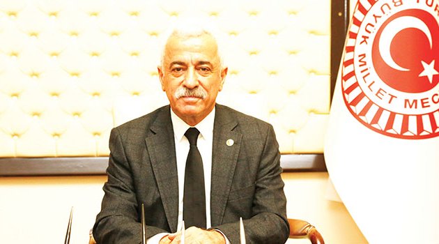 Özdiş, sağlık çalışanlarının sesi oldu