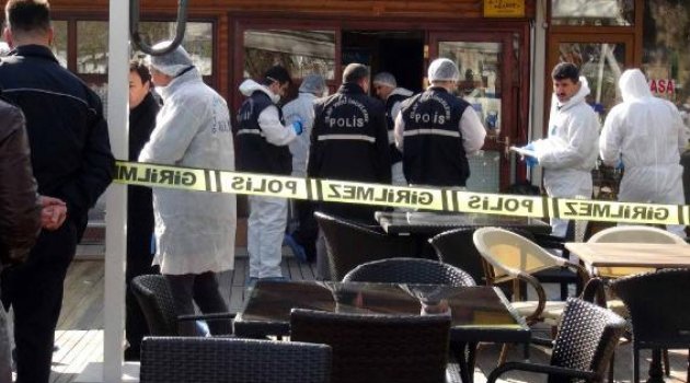 Özel güvenlik görevlisi bıçakla öldürüldü