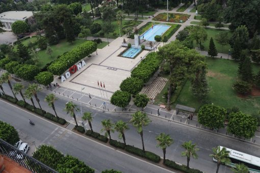 (özel Haber) Sıcaktan Bunalan Adanalılar Adeta Kenti Boşalttı