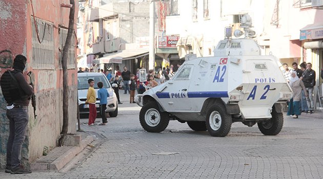 Özel harekat polisiyle torbacıya şok baskın
