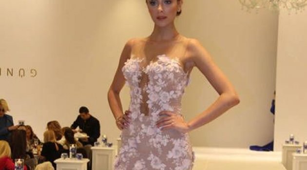 Özge Ulusoy gelinlikle!
