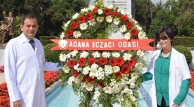 Özkan: “Eczacı rkonomik bariyerlere takılıyor”