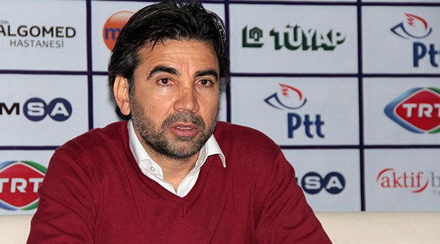 Özköylü: "Hayal kırıklığı yaşadığım oyuncular var"