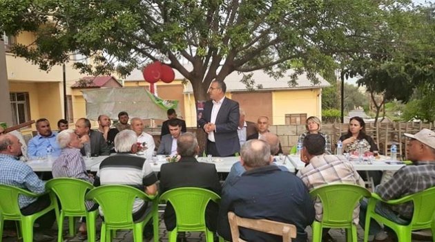 Pamuk: “Halk yağ, tüpgaz ve benzin kuyruklarında beklediği günleri unutmadı”