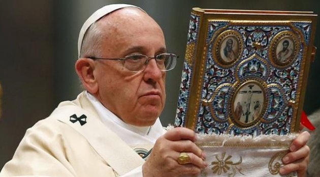 Papa: 20'nci Yüzyılın ilk soykırımı Ermenilere yapıldı