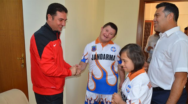Paralimpikspor Kulübü Özel Sporcularının Başarısı