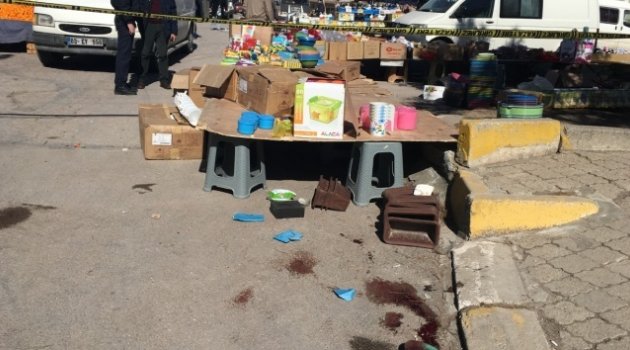 Pazar yerinde silahlı kavga: 2 ölü