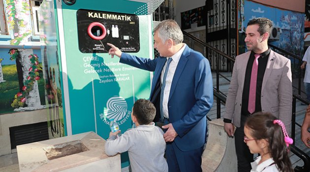 Pet şişeler sizden  kalemler Seyhan’dan