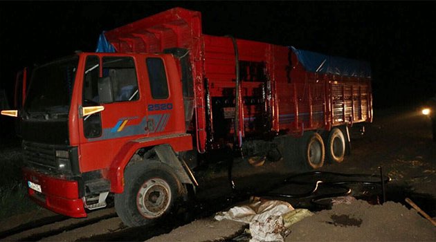 Petrol boru hattında hırsızlığı polis önledi