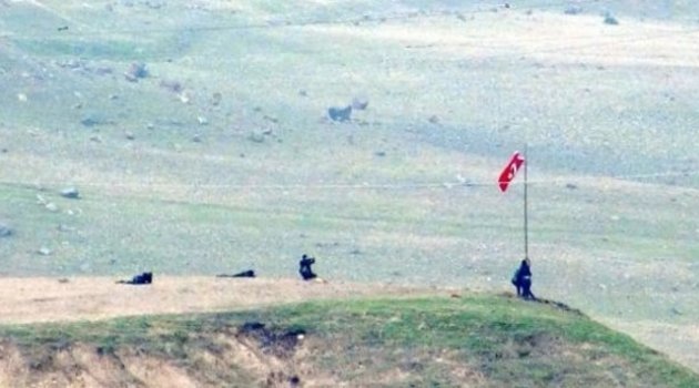PKK flamasını indiren polise ateş açıldı