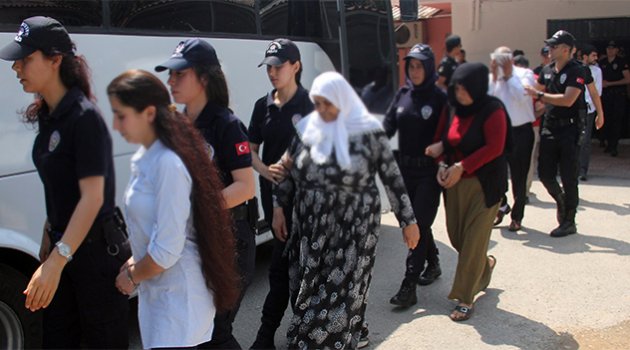 PKK Operasyonunda Gözaltına Alınan 16 Kişi Adliyede
