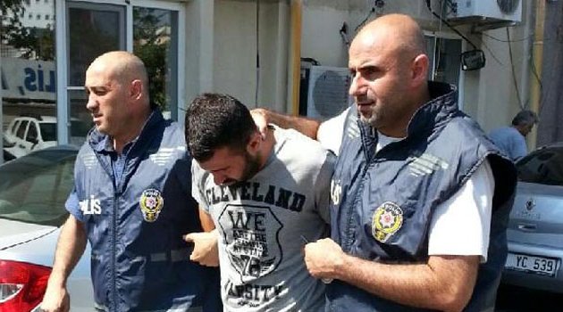 Polis gibi davranıp Suriyelilerin parasını almışlar