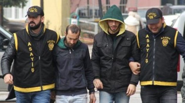 Polis İki Kapkaççıyı Aynı Evde Yakaladı