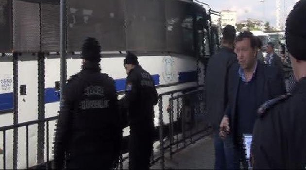 Polis memurunu şehit eden sanığa iki kez ağırlaştırılmış müebbet
