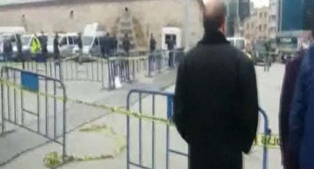 Polis noktasına ateş açıldı