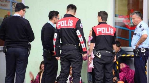 Polis, tek tek sokaktan topladı