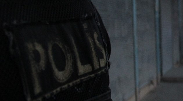 Polise bombalı saldırı: 1 şehit, 3 yaralı