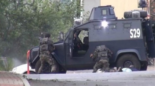 Polise bombalı saldırı: 1 şehit