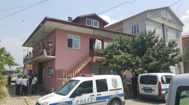 Pompalı tüfekle eşini öldürdü kendini ihbar ederek polisi bekledi