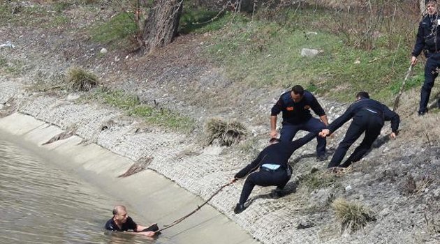 Porsuk Çayı'nda bir kadının cesedi bulundu