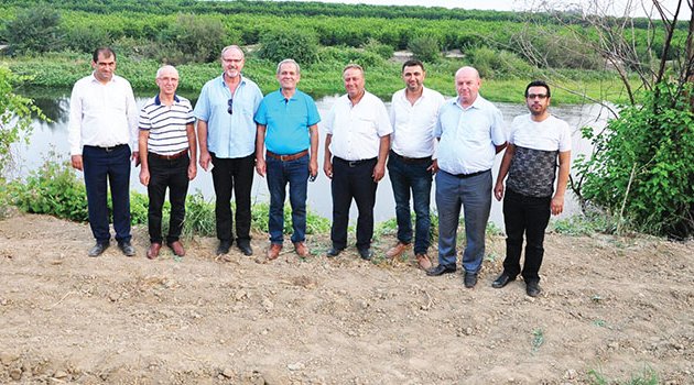 Portakal bahçesinde Adana konuşuldu