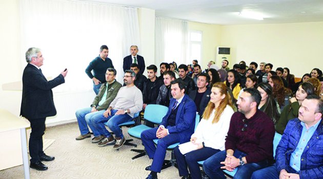 Pozantı eğitimde gelişiyor