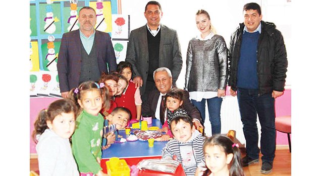 Pozantılı öğrencilere 5 bin bere ve atkı