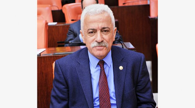 ‘Referandum meşru değil’