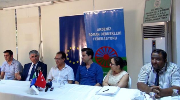 Romanlar, Roman dili Romanes'i öğrenip yeniden yaşatacak