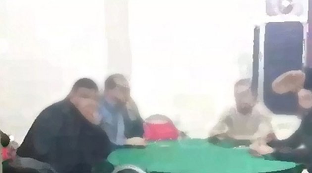 Ruhsatsız kahvehanede Suriyeli kadınlara fuhuş yaptırdılar