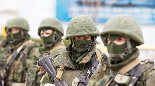 Rus askerleri Türkiye sınırında
