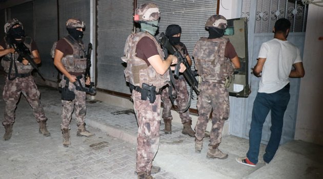 Şafak vakti operasyon: 20 gözaltı