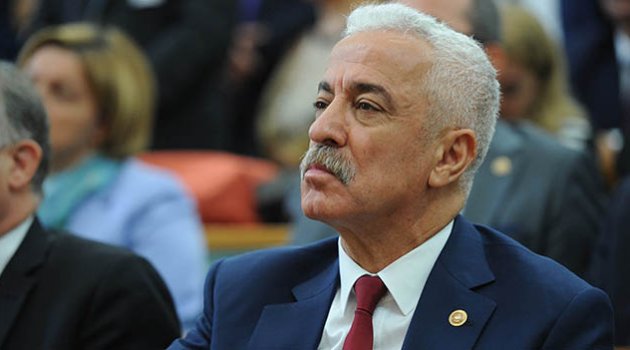 ‘Sağlık çalışanlarının ek ödemeleri neden azaldı?’