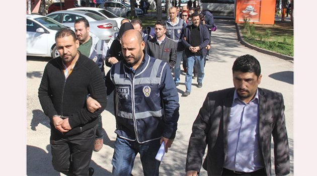 Sahte diploma şebekesine 5 tutuklama