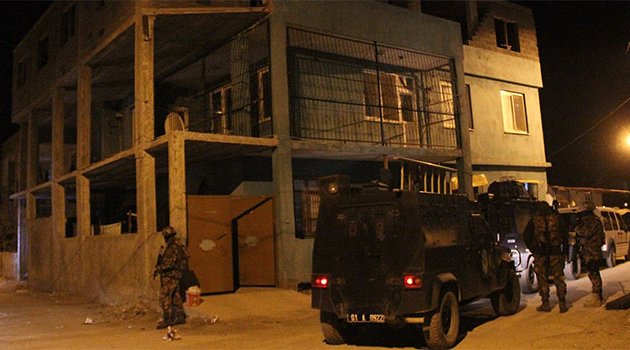 Sahte polis, savcı ve jandarmalara dev operasyon