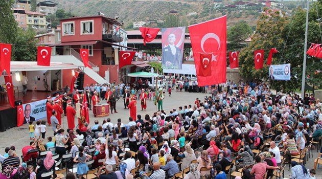 Saimbeyli’de demokrasi şehitleri için Kur’an okutuldu